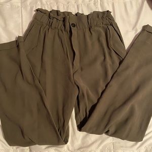 High waist green trousers